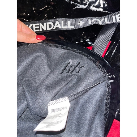 Kendall + Kylie Shiny Sweatshirt - Picture 8 of 12